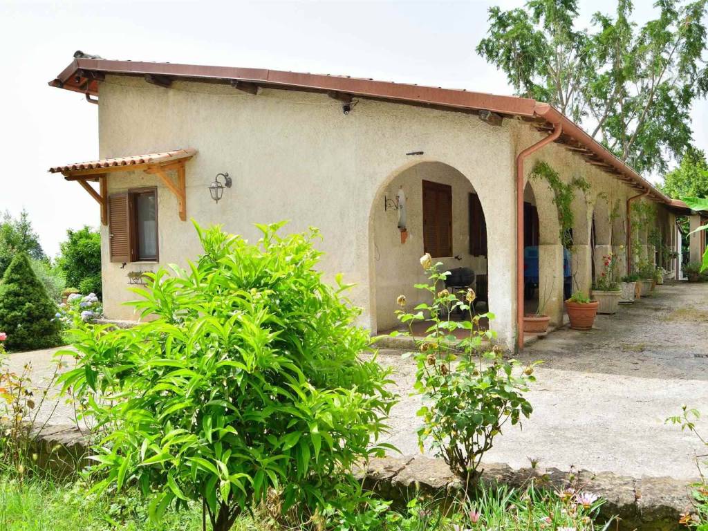 Villa a Velletri in Via Appia Nord - Foto 2