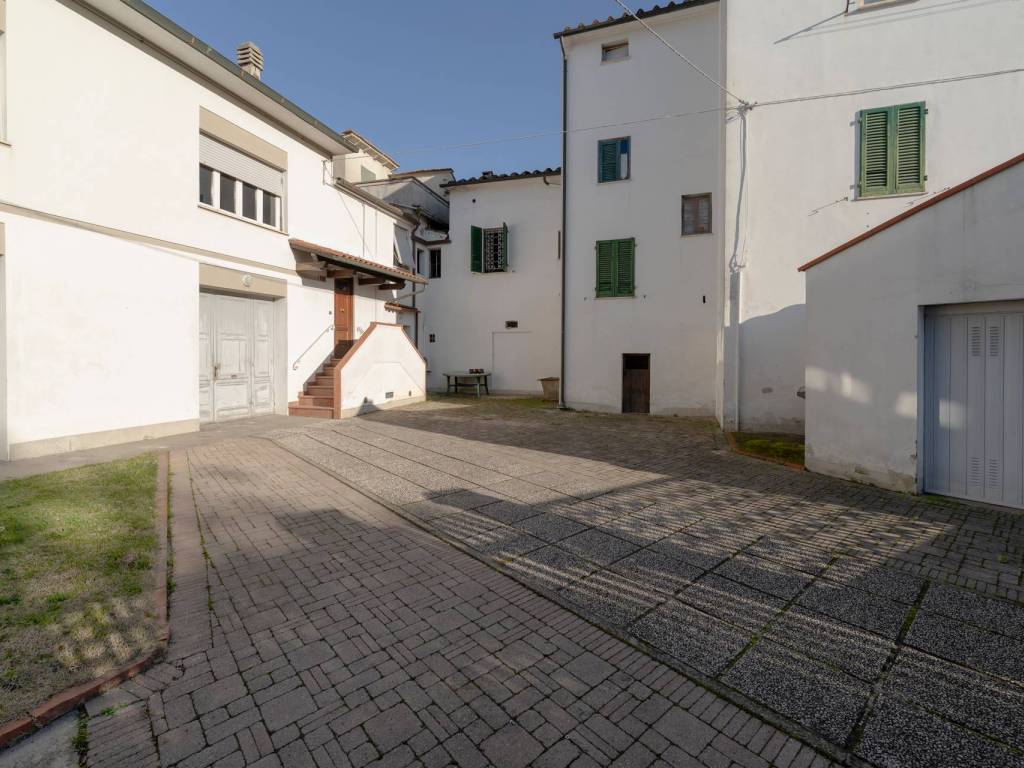 Casa indipendente a Ponsacco in Largo della Pace - Foto 2