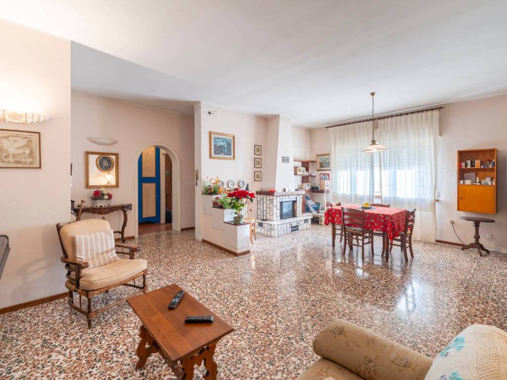 Casa indipendente a Ponsacco in Largo della Pace - Foto 5