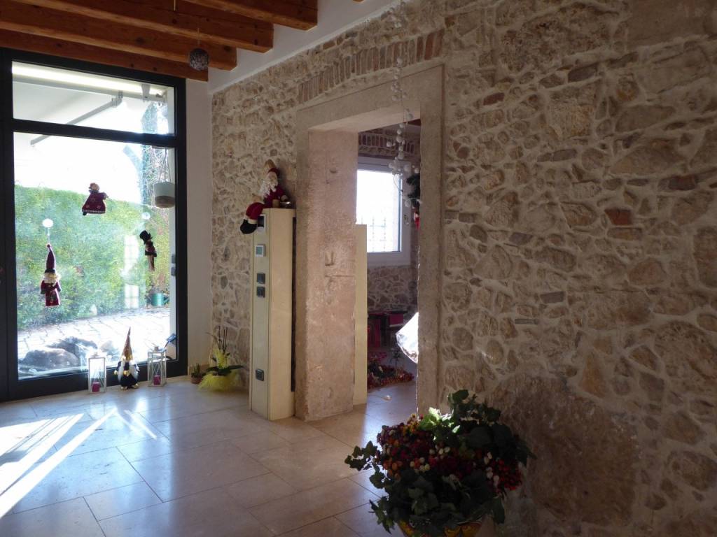 Villa a Arcugnano in Via Buzzolati - Foto 3