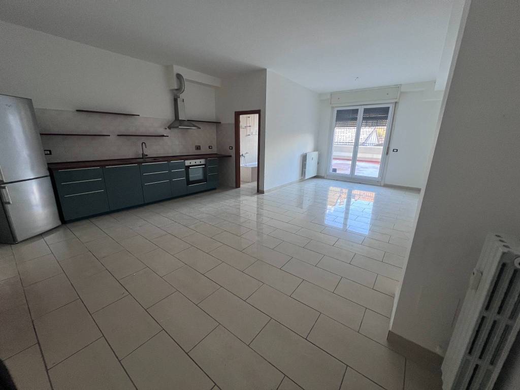 Appartamento a Bologna in Via Leonetto Cipriani, 14 - Foto 3