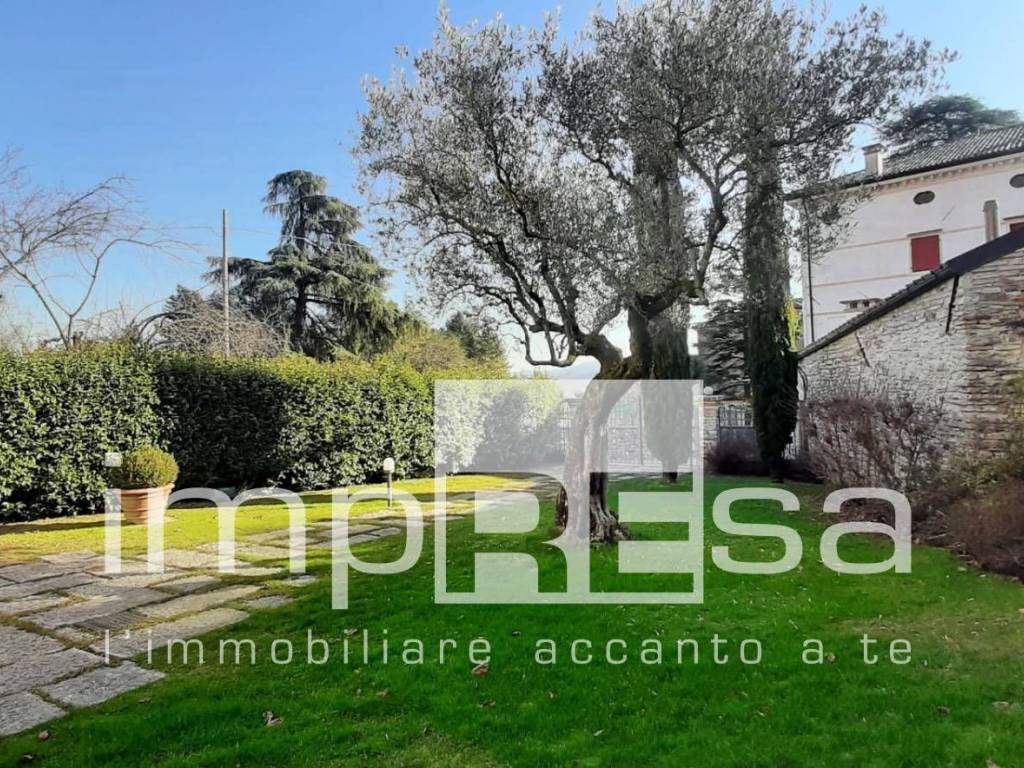 Villa a Cavaso del tomba in VIA BASTIA - Foto 4