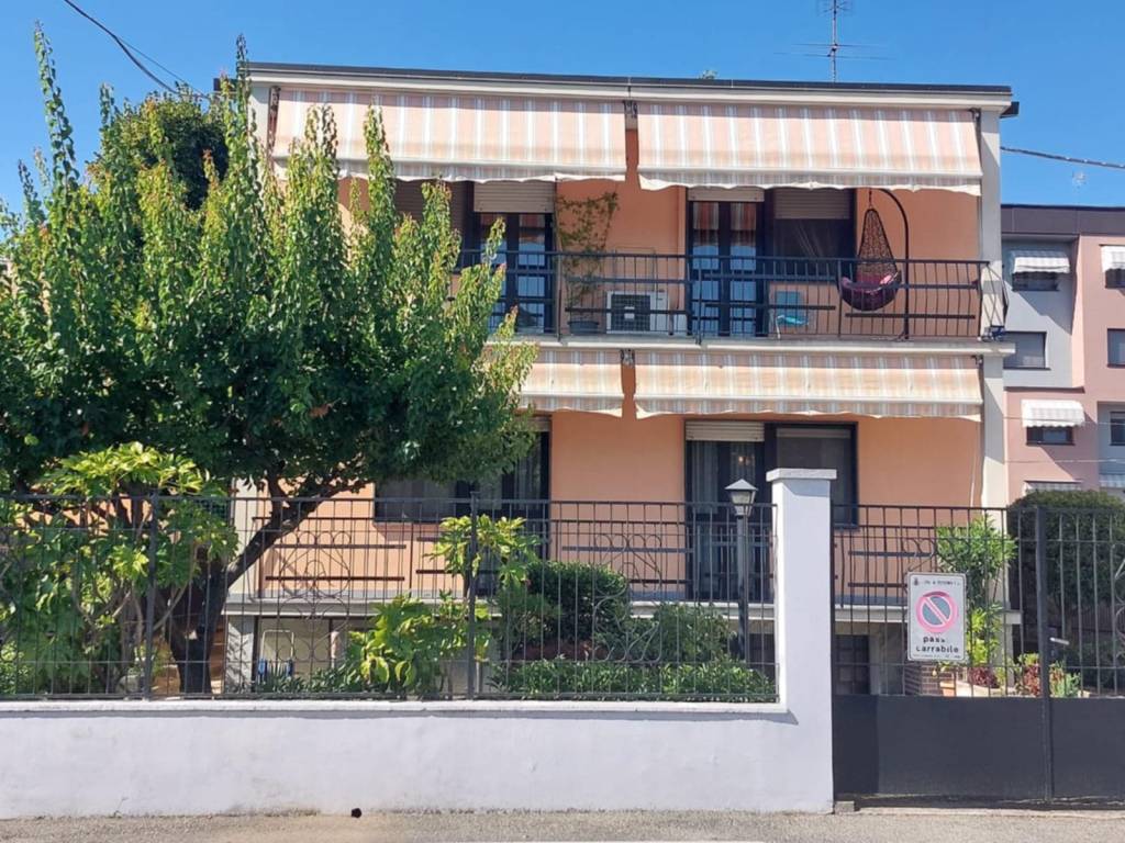 Appartamento a Settimo torinese in Via Monte Nero - Foto 2
