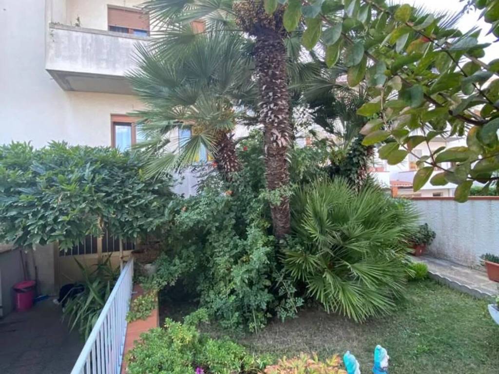 Villa a Piombino in Via Del Bucchero - Foto 2