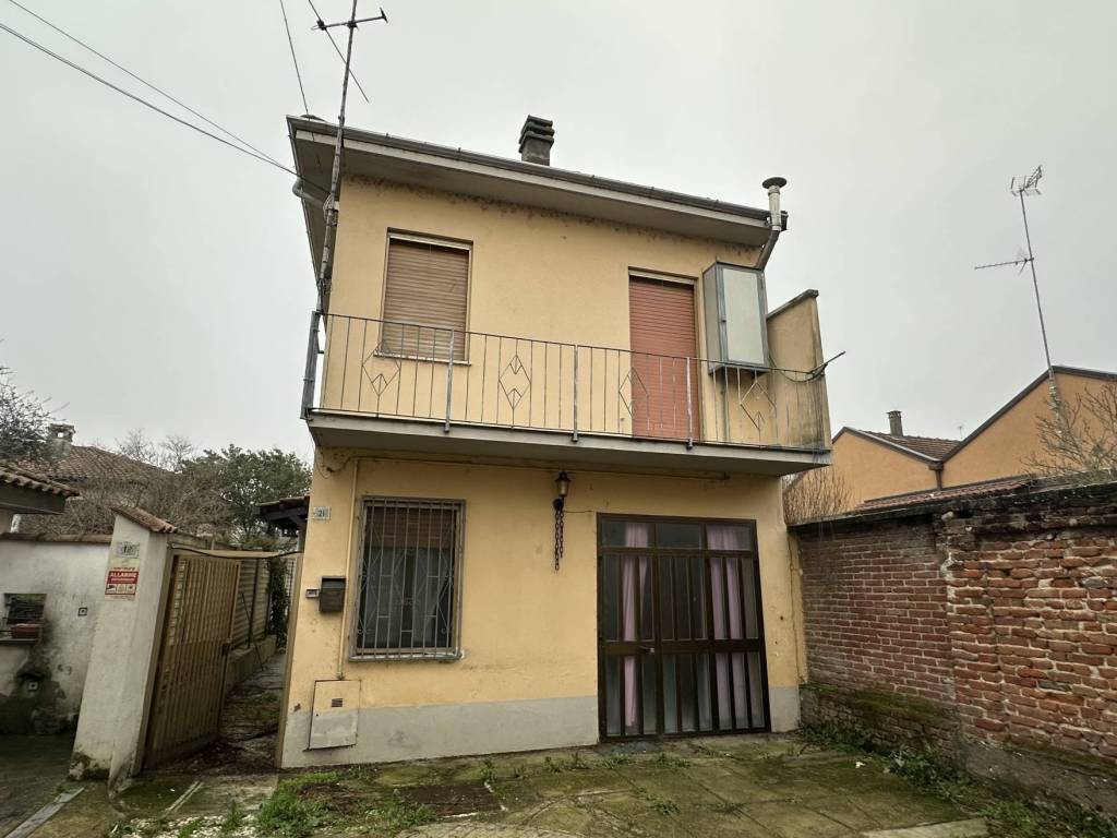 Casa indipendente a Mede in Vicolo Pozzo, 21 - Foto 2