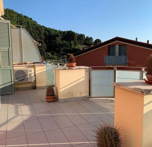 Appartamento a Lerici in Via Pio Ferro - Foto 2