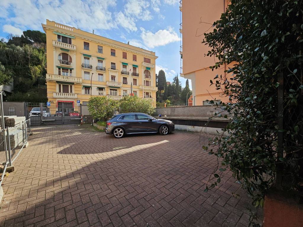 Appartamento a Genova in Via Bartolomeo Chighizola - Foto 3