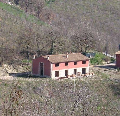 Casa indipendente a Fermignano in Ca'Lozzo - Foto 3