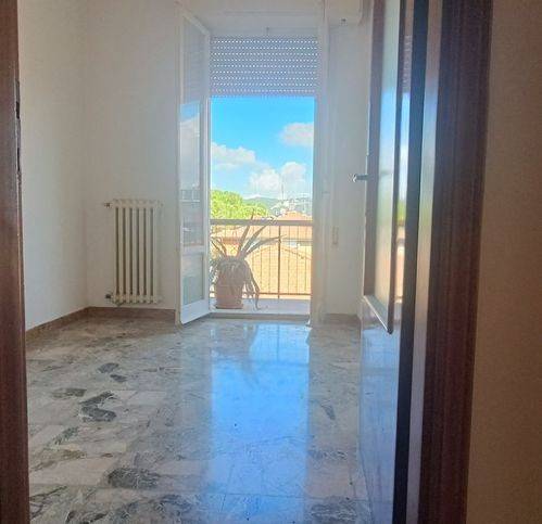 Appartamento a Fermignano in Via Giacomo Matteotti - Foto 4