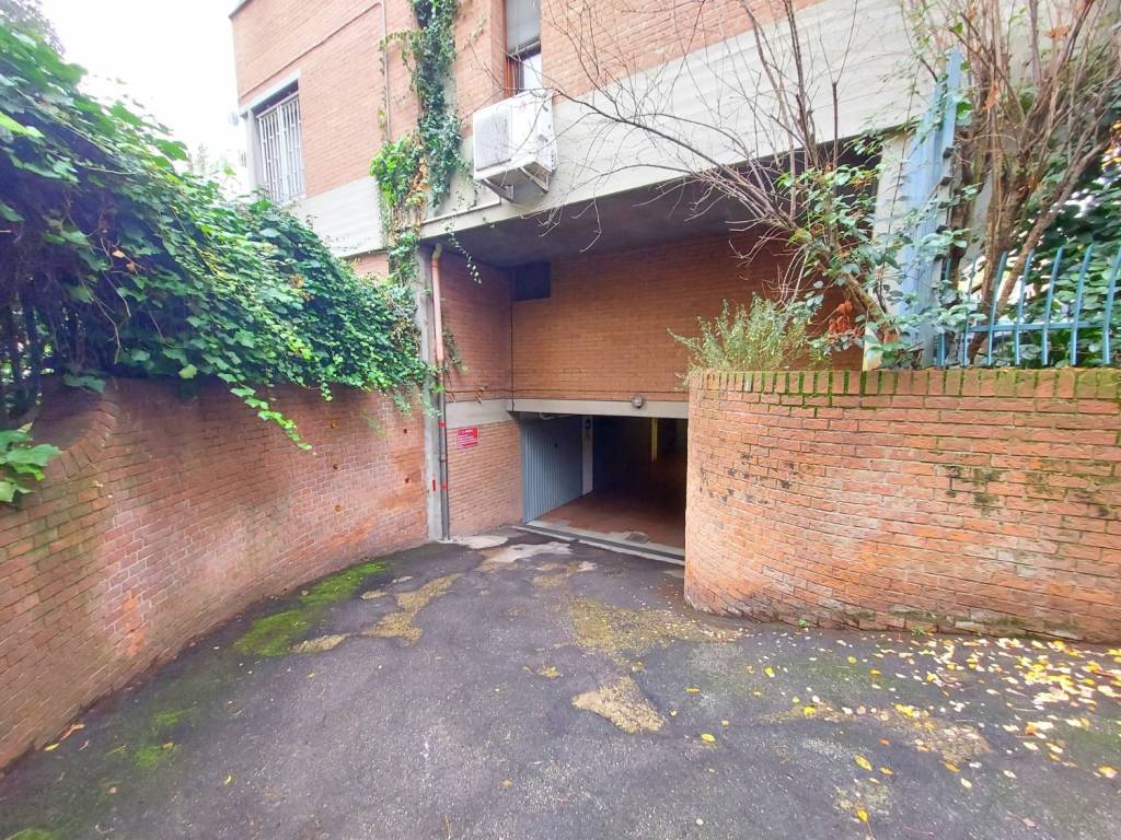 Box / garage a Bologna in Via Emilia Levante, 126 - Foto 4