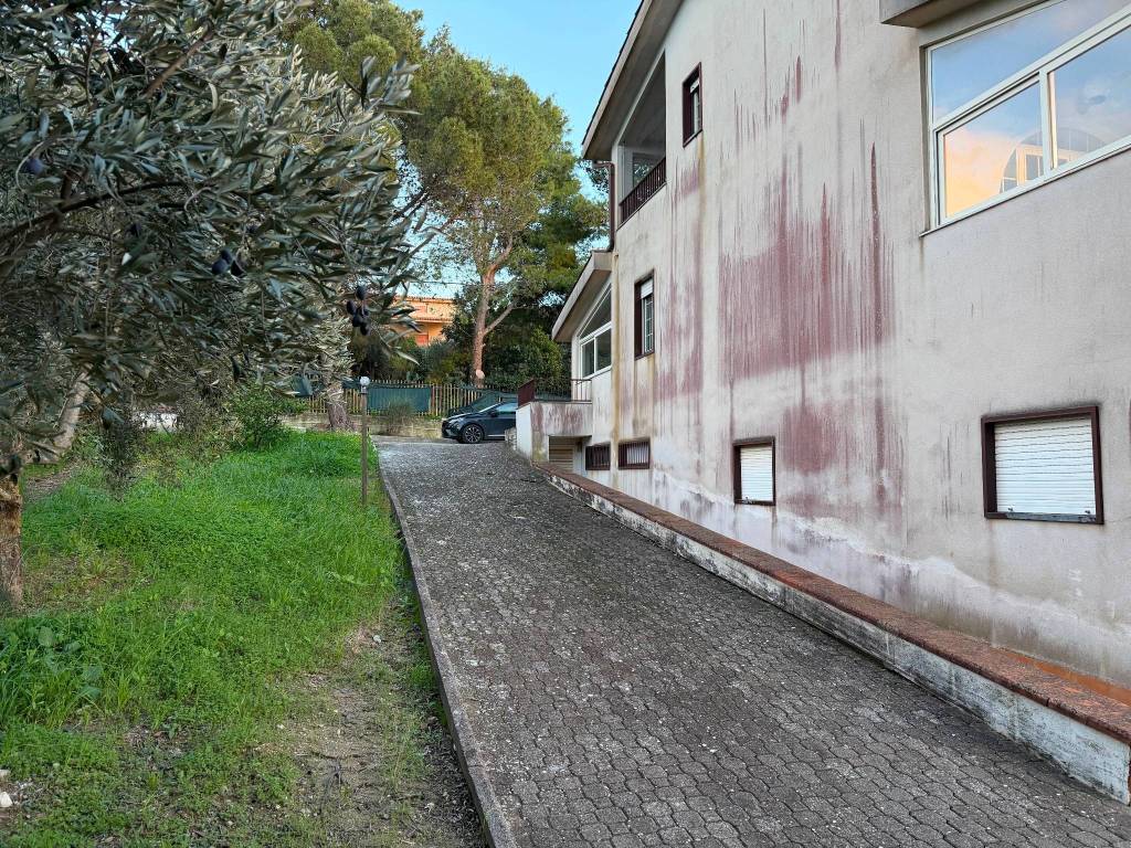 Villa a Caltanissetta in Via Due Fontane - Foto 4