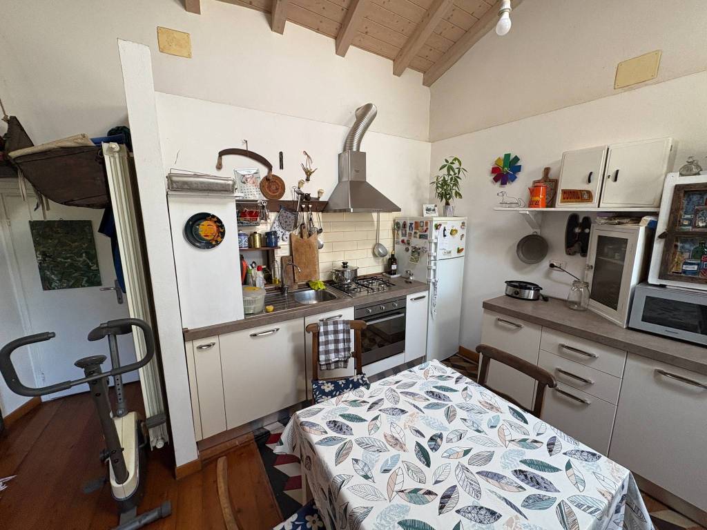 Appartamento a Verbania in Via Scalpellini - Foto 4