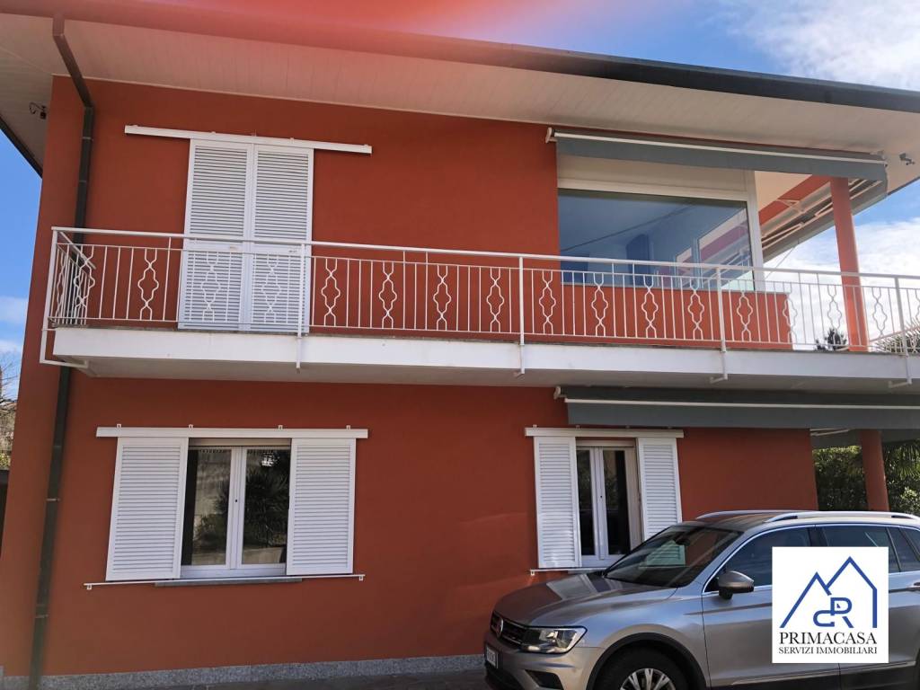 Villa a Besozzo in Via Monte Bianco - Foto 5