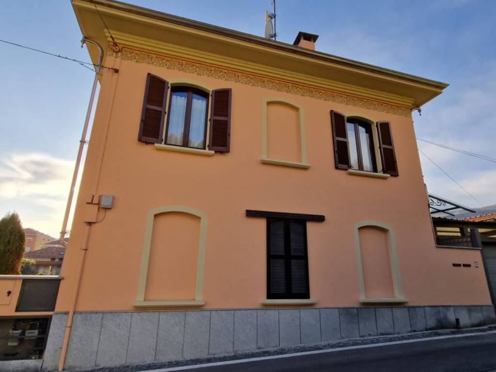 Villa a Borgosesia in Via Cravo, 19 - Foto 4