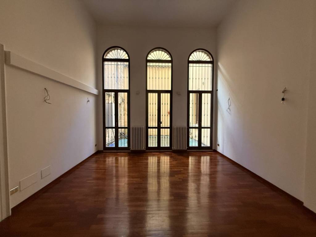 Appartamento a Ascoli piceno in Piazza Roma - Foto 2