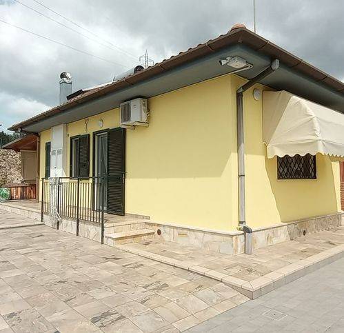 Villa a Gaeta in Via Vignole - Foto 2