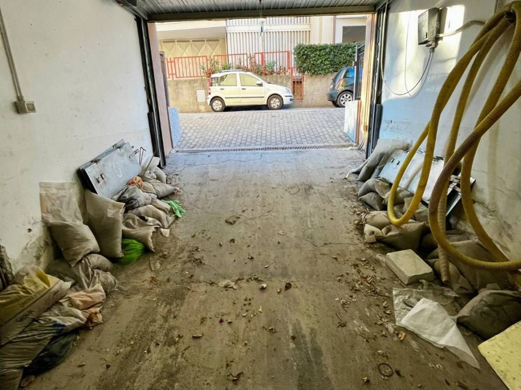 Box / garage a Ventimiglia - Foto 3