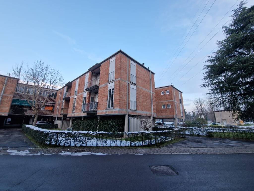 Appartamento a Bologna in Via Dante Benazzi, 1 - Foto 2
