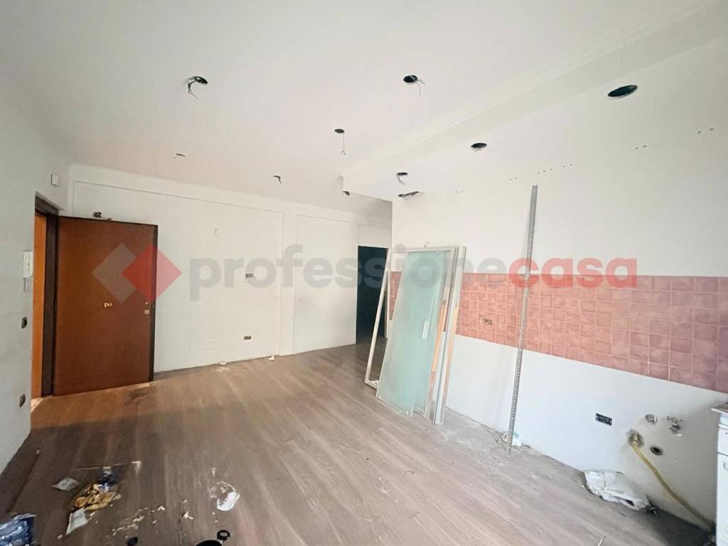 Appartamento a Guidonia montecelio in Via Foscolo, 3 - Foto 3