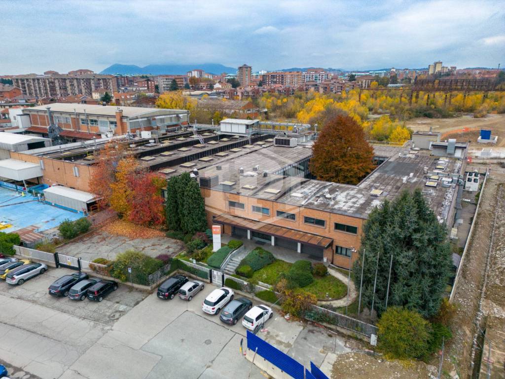 Palazzo / stabile a Collegno in CORSO FRATELLI CERVI - Foto 2