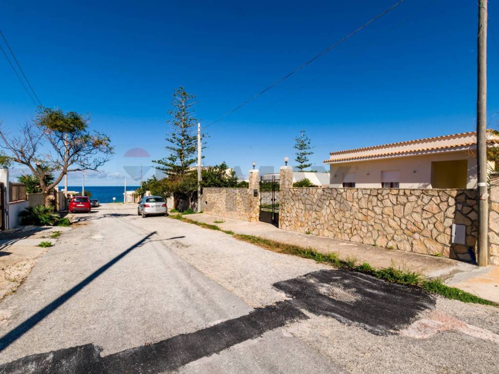 Villa a Valderice in Via Dell'Aragosta, 11 - Foto 2