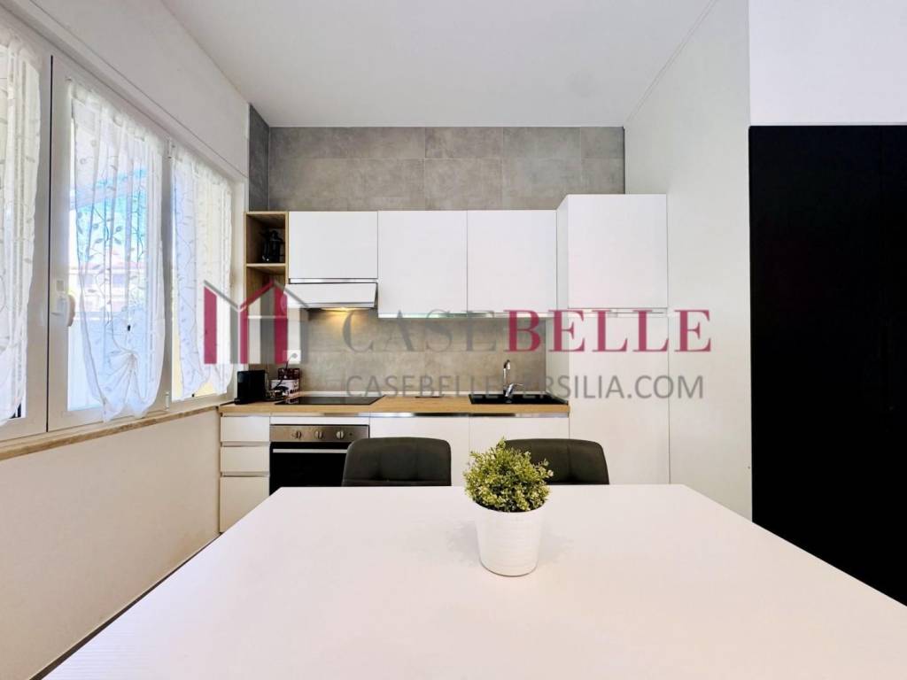 Appartamento a Pietrasanta in Via Giuseppe Verdi, - Foto 5