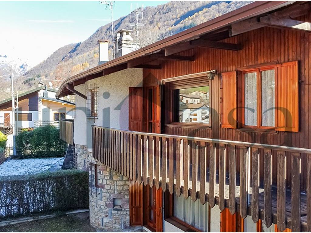 Villa a Casargo in Via Tenente Maffei, 15 - Foto 3