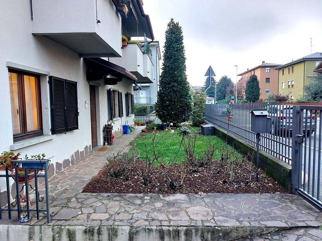 Villa a Bergamo in Via Monte Tesoro - Foto 3