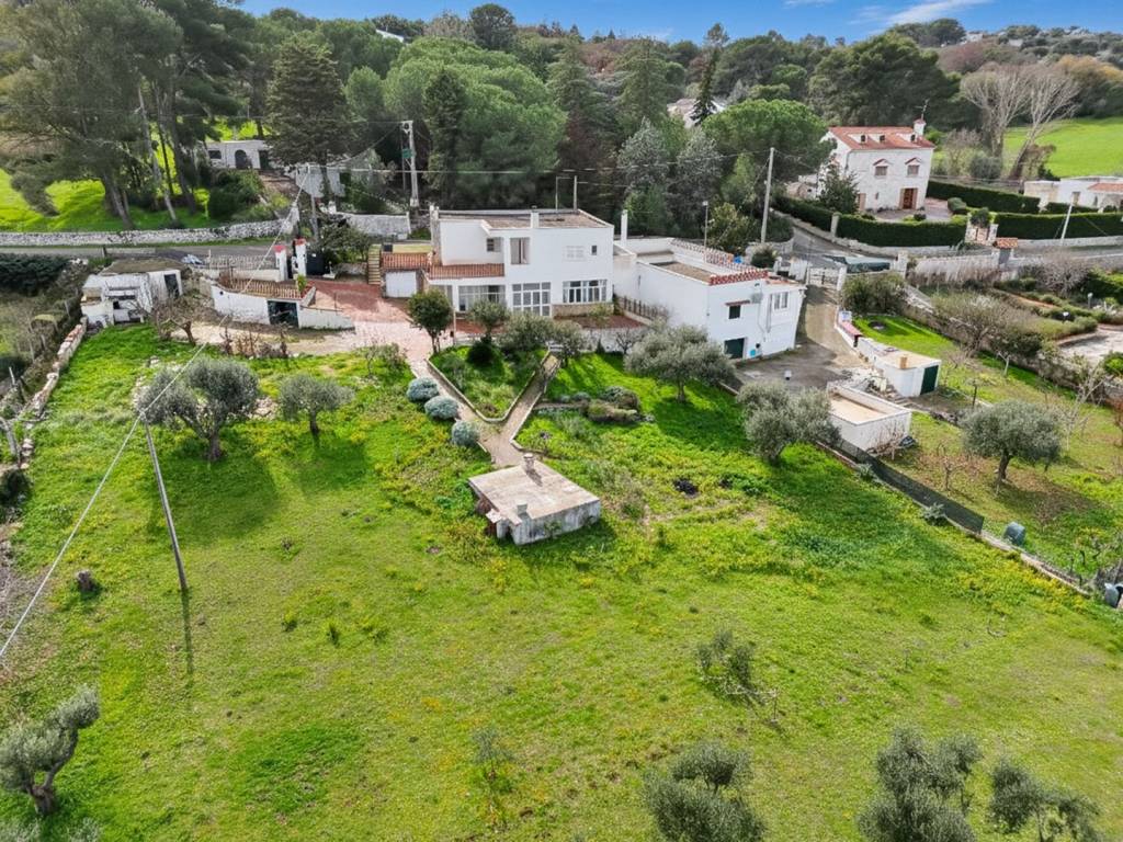 Villa a Martina franca in Strada Primicerio Zona L - Foto 2