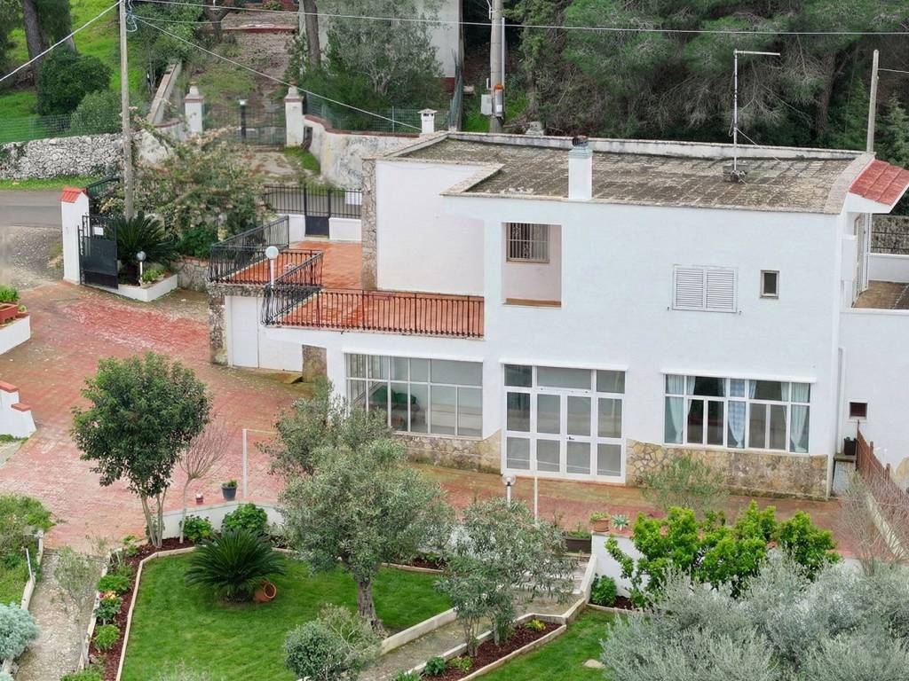 Villa a Martina franca in Strada Primicerio Zona L - Foto 5