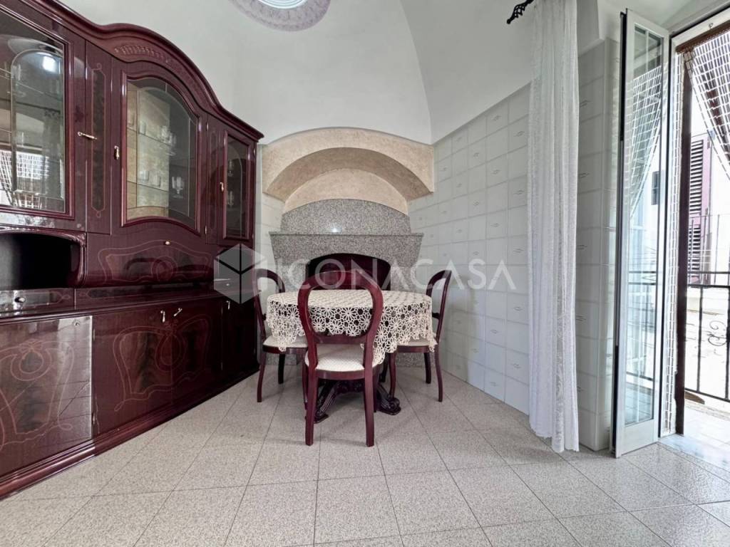 Casa indipendente a Ceglie messapica in Vico 3 Francesco Argentieri - Foto 2
