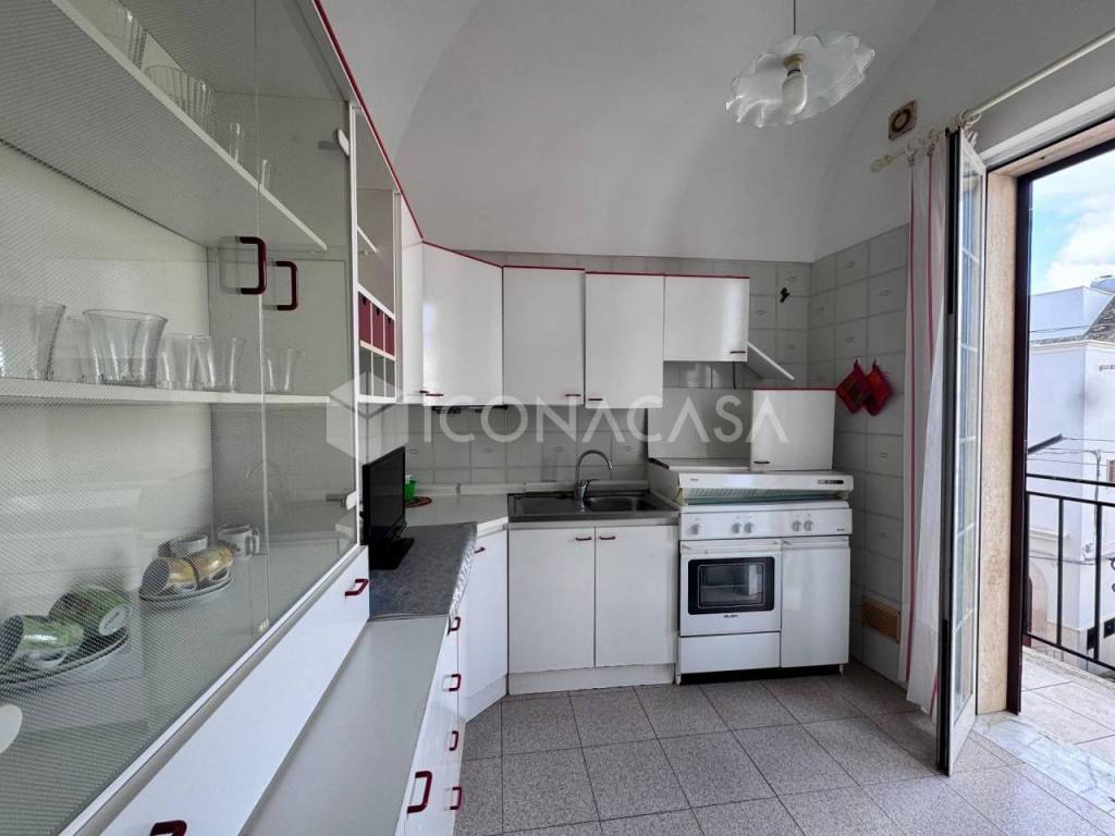 Casa indipendente a Ceglie messapica in Vico 3 Francesco Argentieri - Foto 4