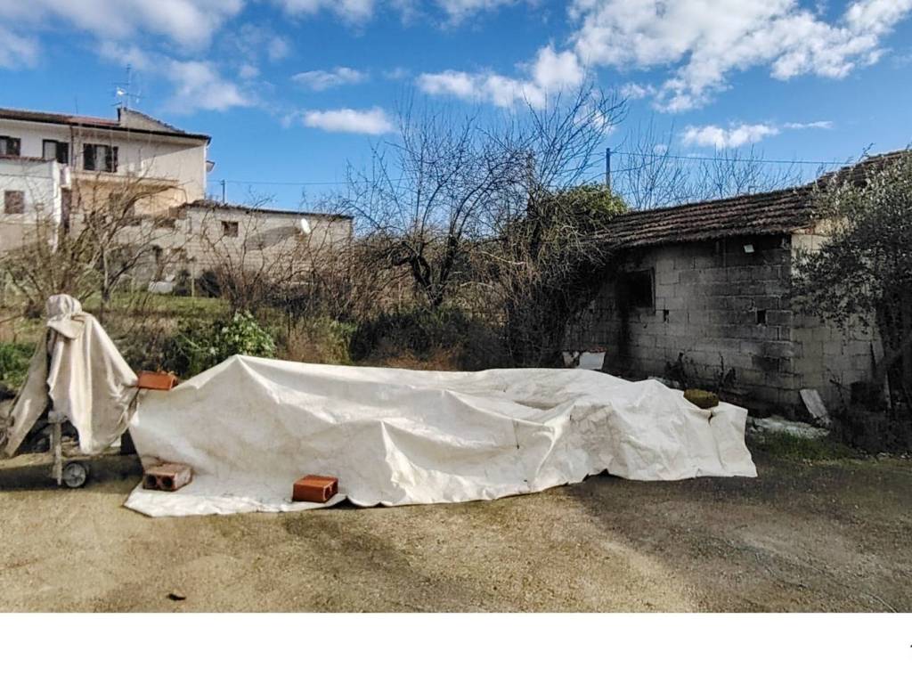 Rustico / casale a Frosinone in Via Colle Cottorino - Foto 3