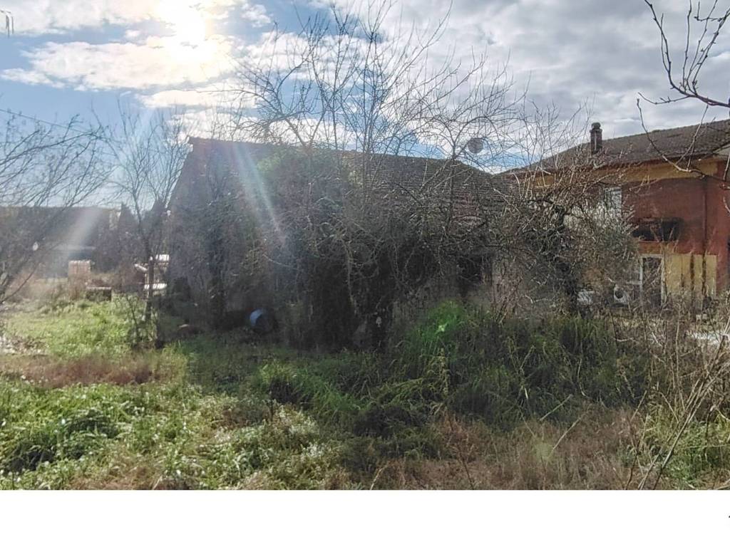 Rustico / casale a Frosinone in Via Colle Cottorino - Foto 4