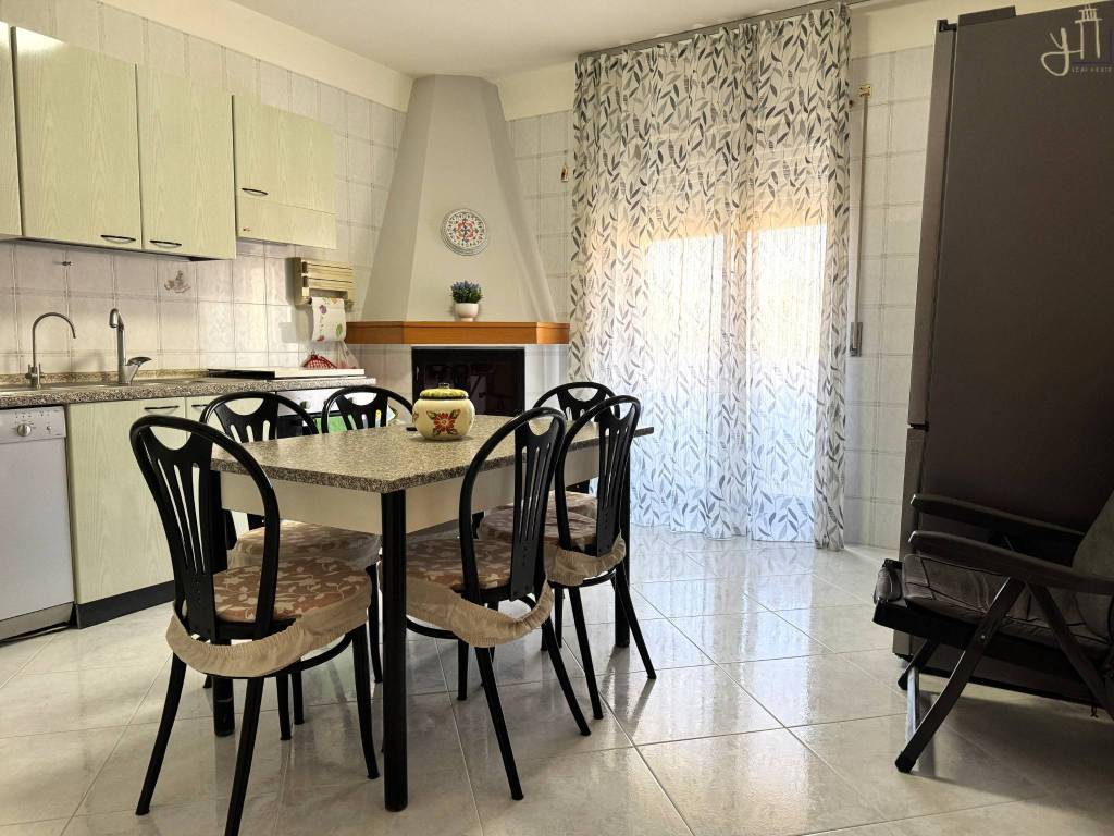 Appartamento a Polignano a mare in Via Albert Bruce Sabin - Foto 3