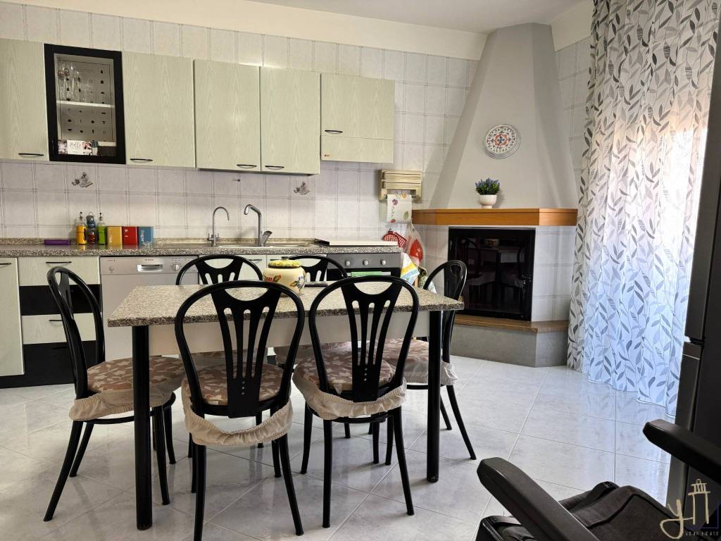 Appartamento a Polignano a mare in Via Albert Bruce Sabin - Foto 4