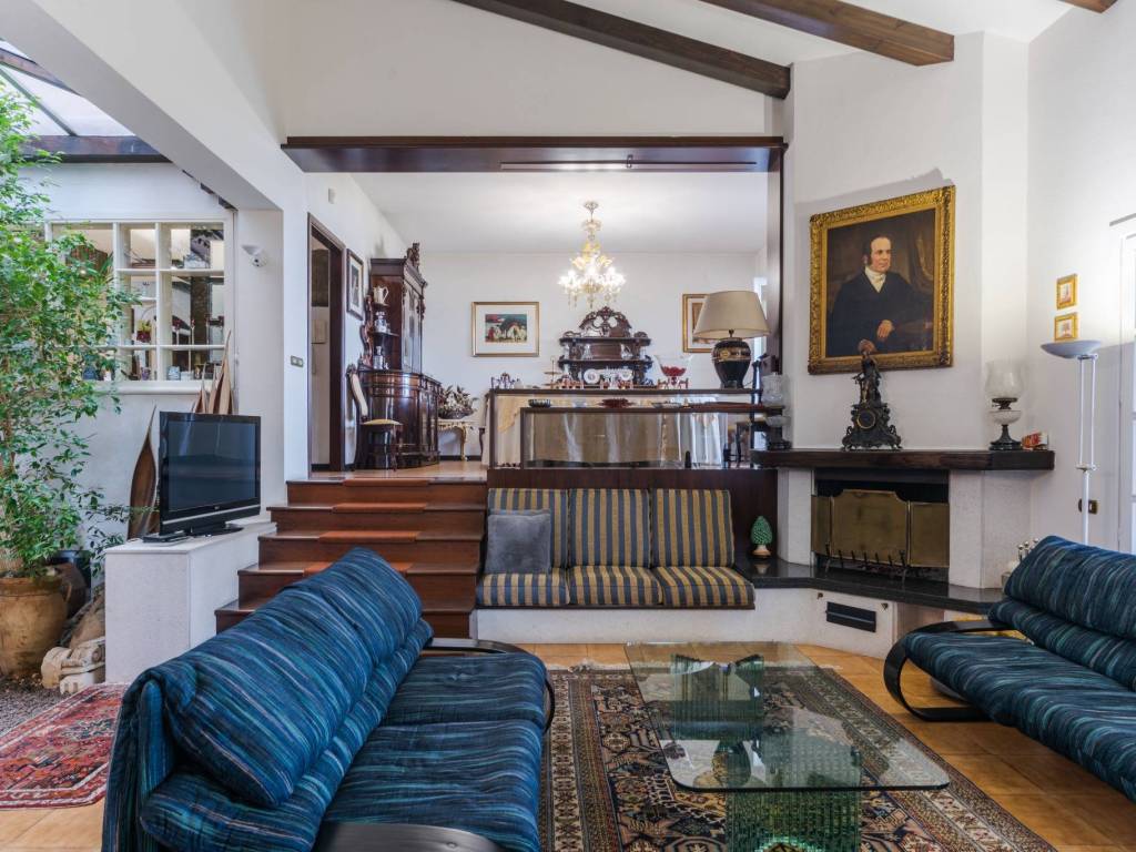 Villa a Aci catena in Via Vampolieri - Foto 5