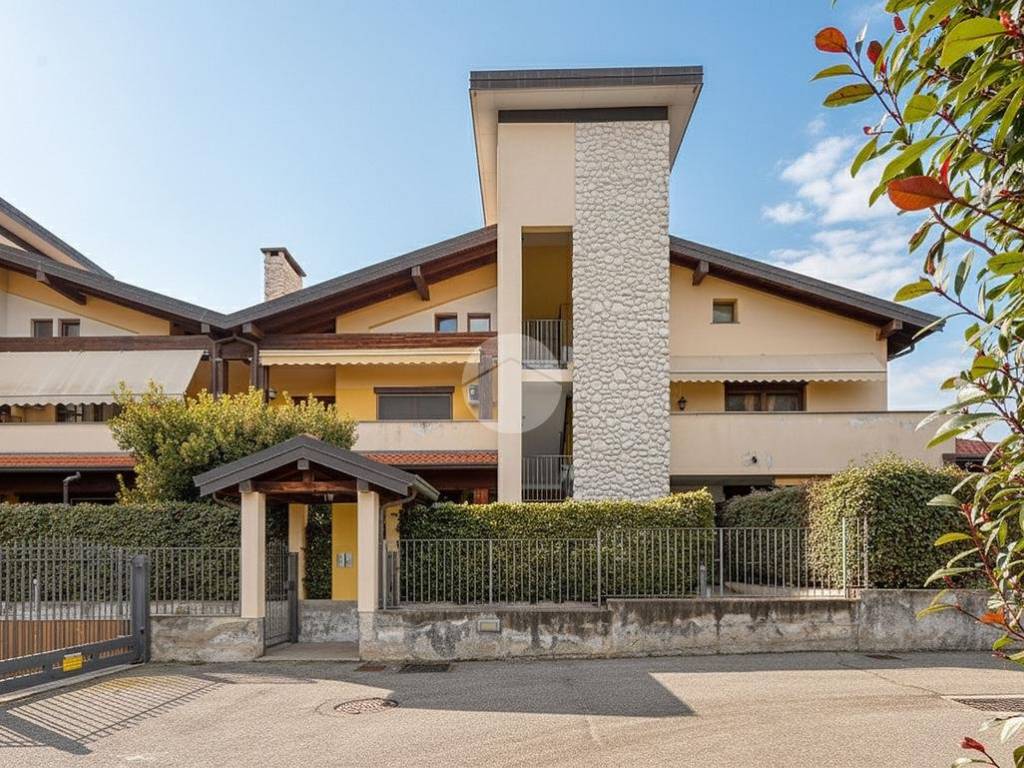 Appartamento a Arsago seprio in Via Dante, 98 - Foto 2