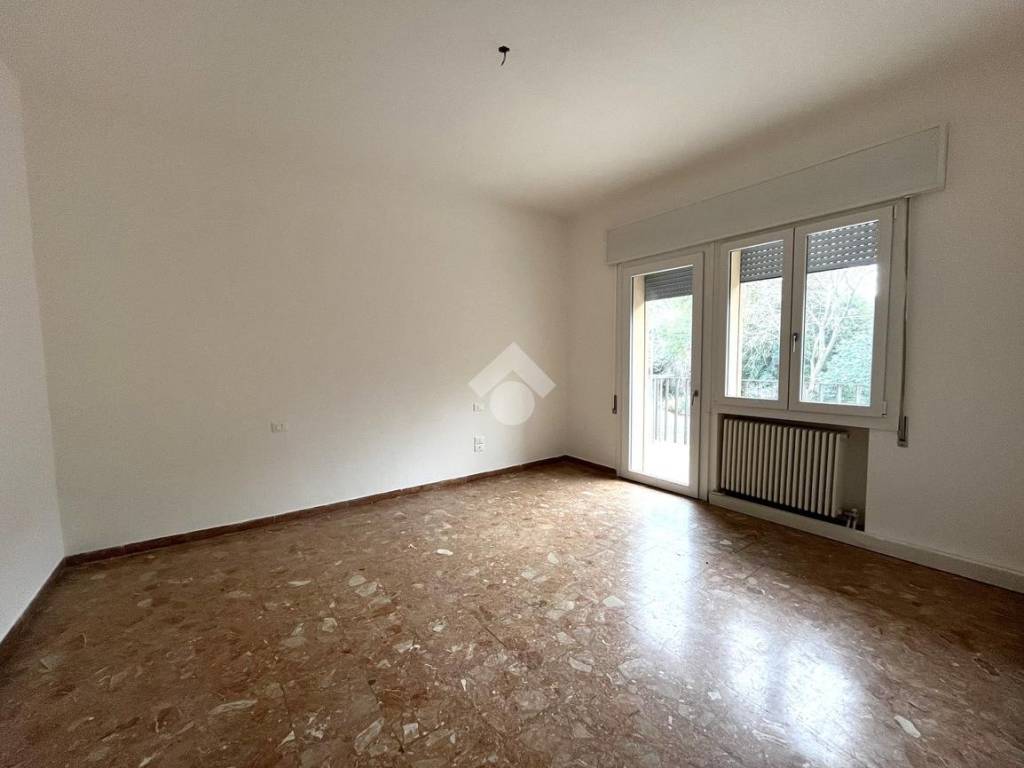 Appartamento a Bassano del grappa in Via generale cantore, 20 - Foto 4
