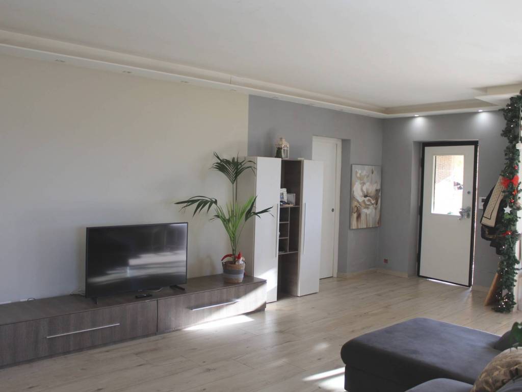 Villa a Viterbo in Via Cassia - Foto 4