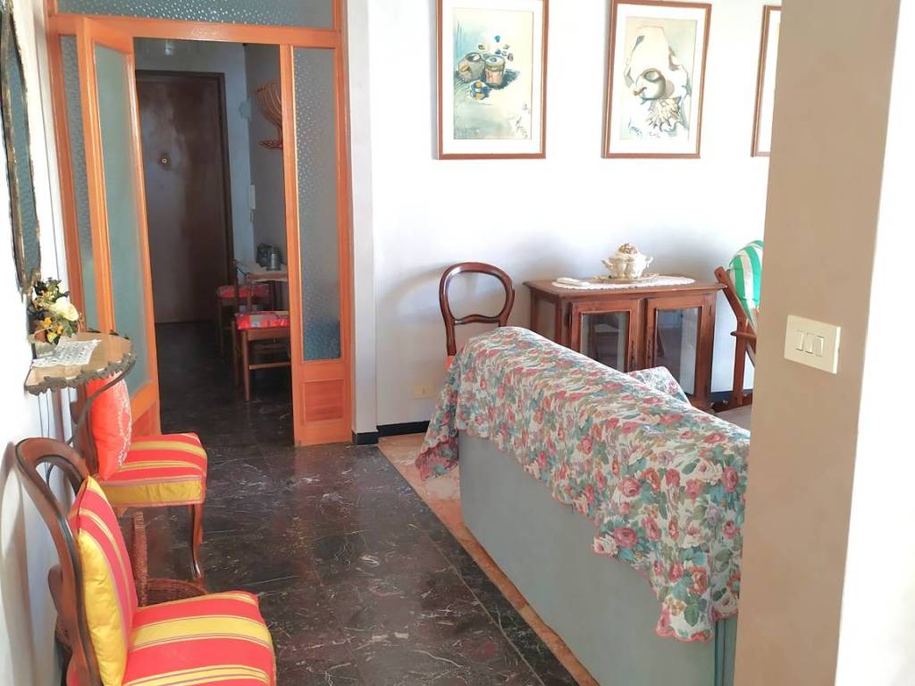 Appartamento a Spotorno in Via Piemonte - Foto 2