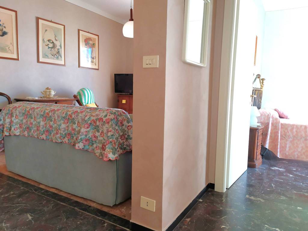 Appartamento a Spotorno in Via Piemonte - Foto 5