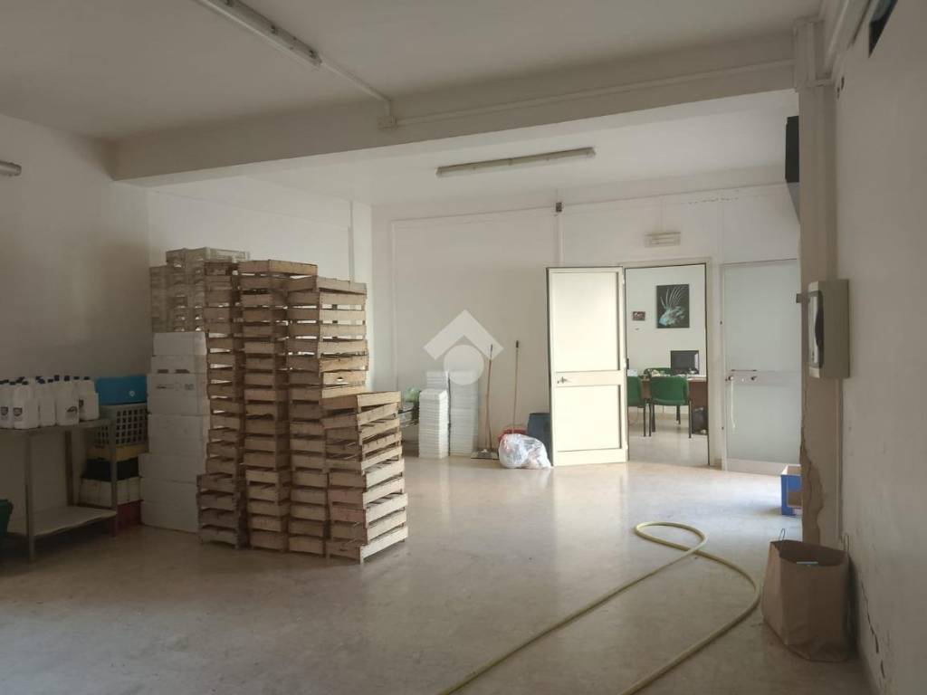 Box / garage a Marsala in Via Francesco Crispi - Foto 3