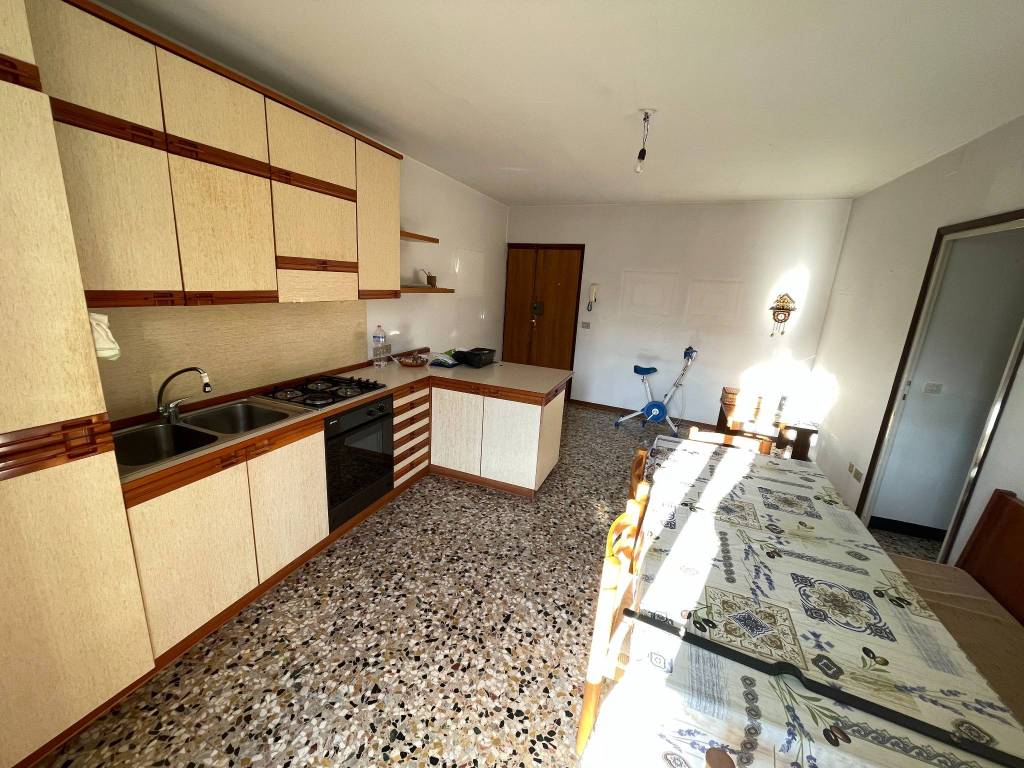 Appartamento a Bergamo in Via Giovanni Maironi da Ponte, 4 - Foto 2