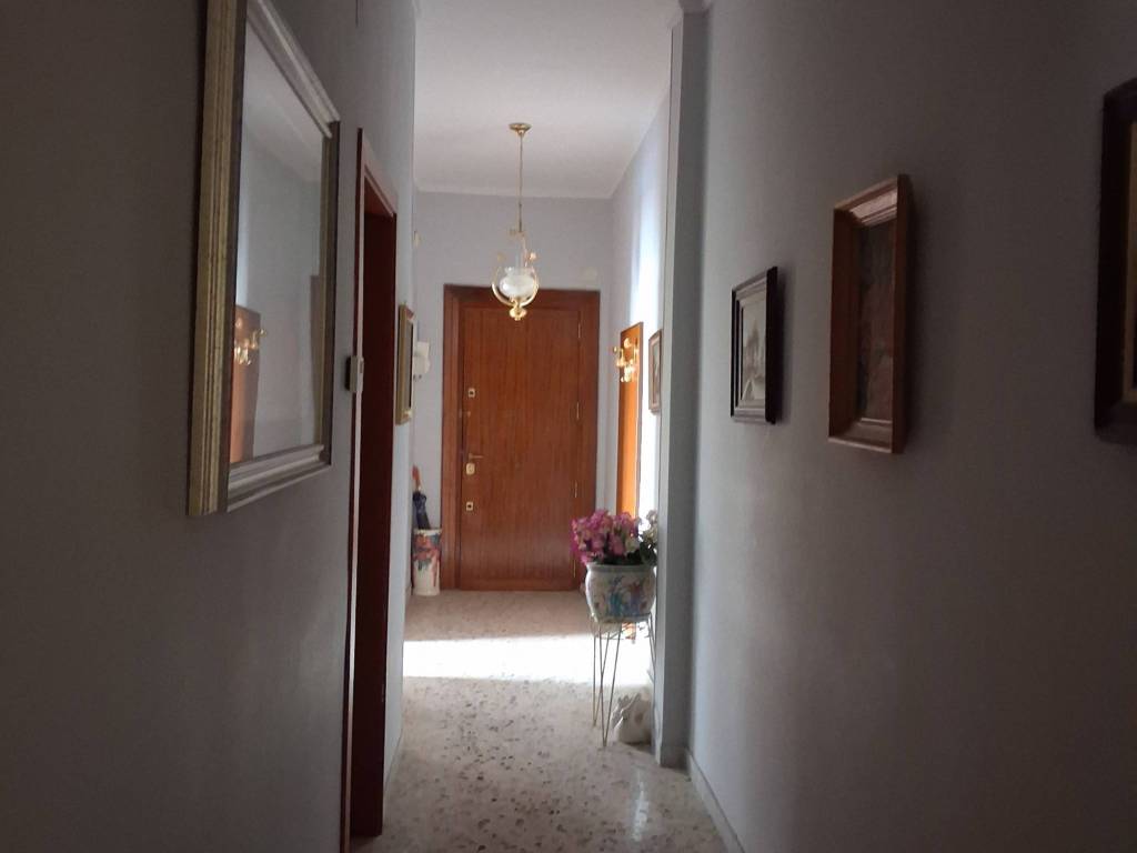 Appartamento a Foggia in Via Renato Benvenuto - Foto 5