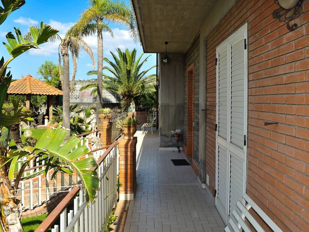 Villa a Mascalucia in via cristoforo colombo, 30 - Foto 5