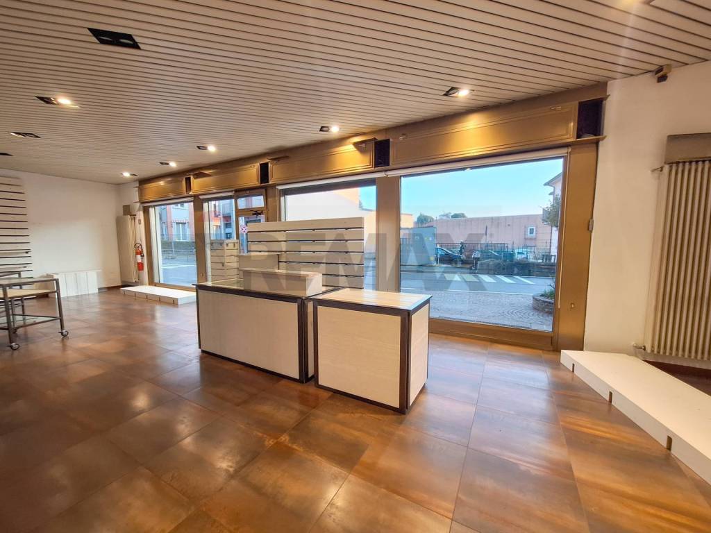 Immobile a Castronno in VIA CAVOUR, 20 - Foto 4