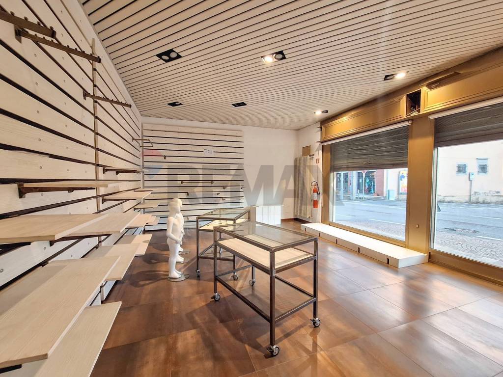 Immobile a Castronno in VIA CAVOUR, 20 - Foto 5