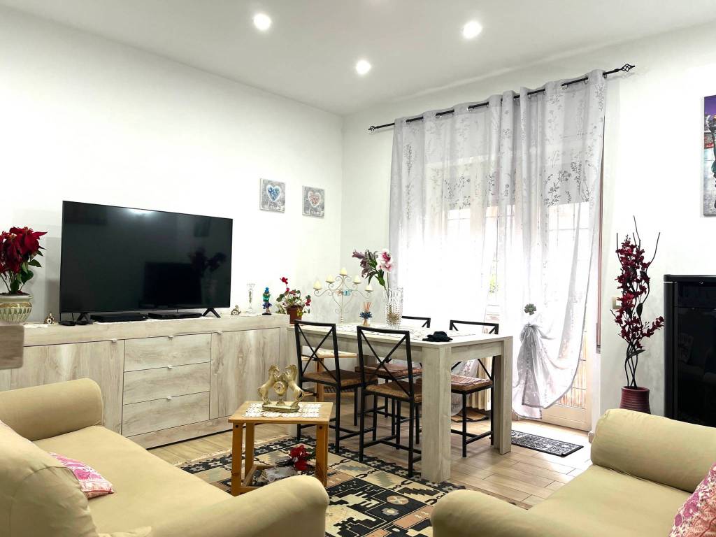 Appartamento a Fumone in Via della Croce, 39 - Foto 2