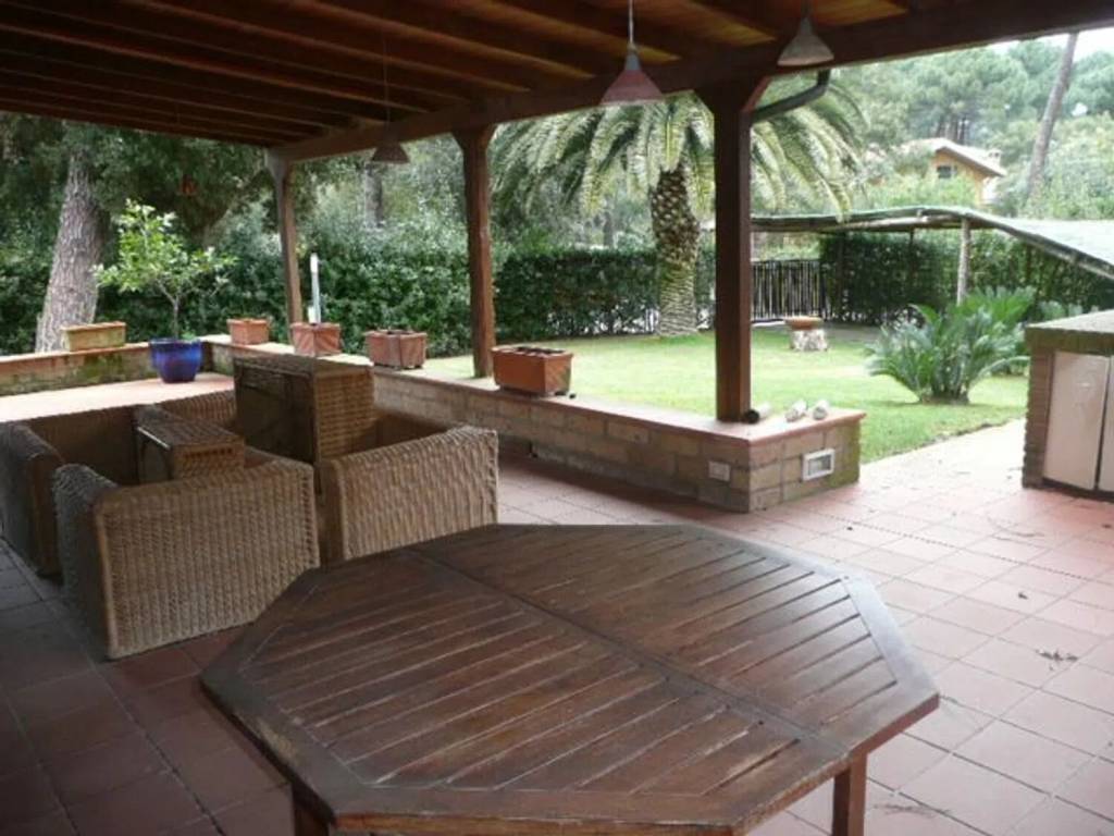 Villa a Castiglione della pescaia in Via Delle Eriche No Number - Foto 4